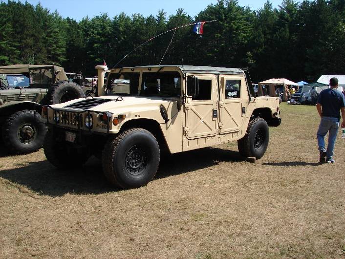 Weare Rally pictures Post WW2 vehicles 2006